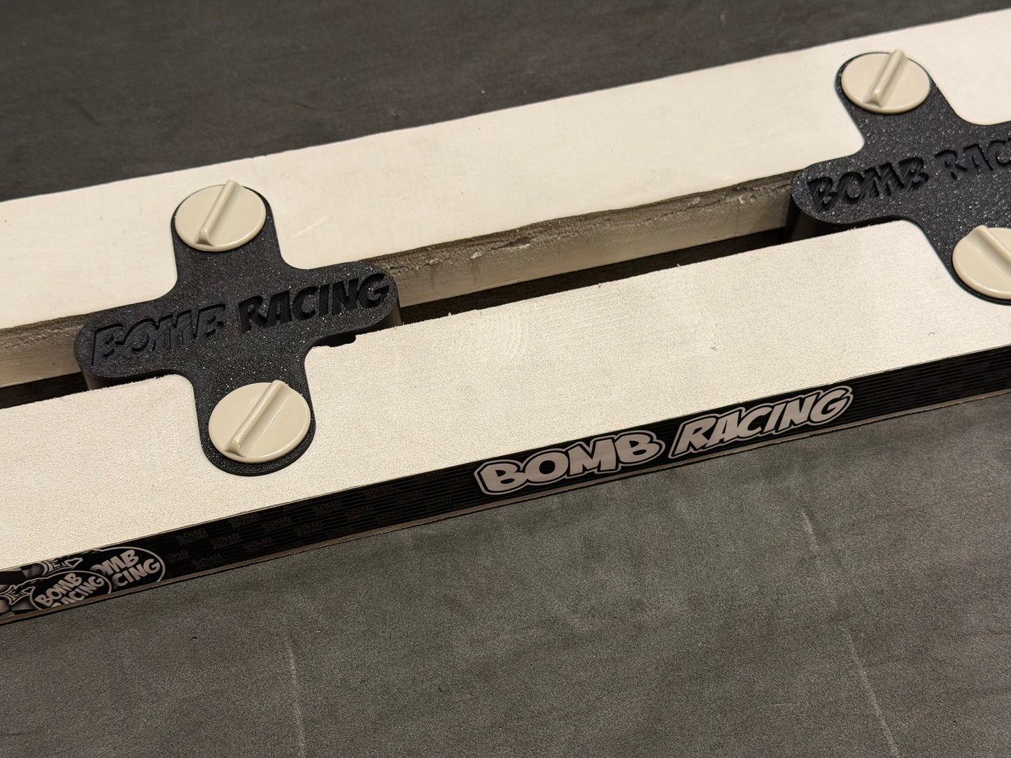 Bomb Racing Kyosho/RCP Track Braces (4pcs)