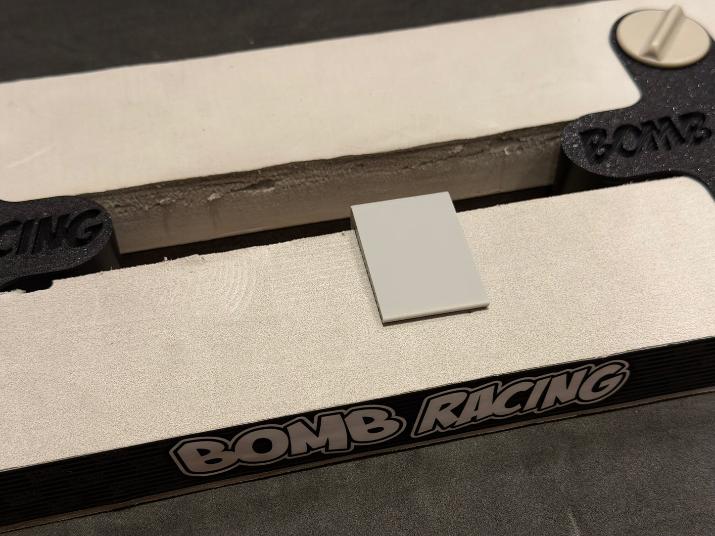 Bomb Racing Kyosho/RCP Rail Clips (6pcs)