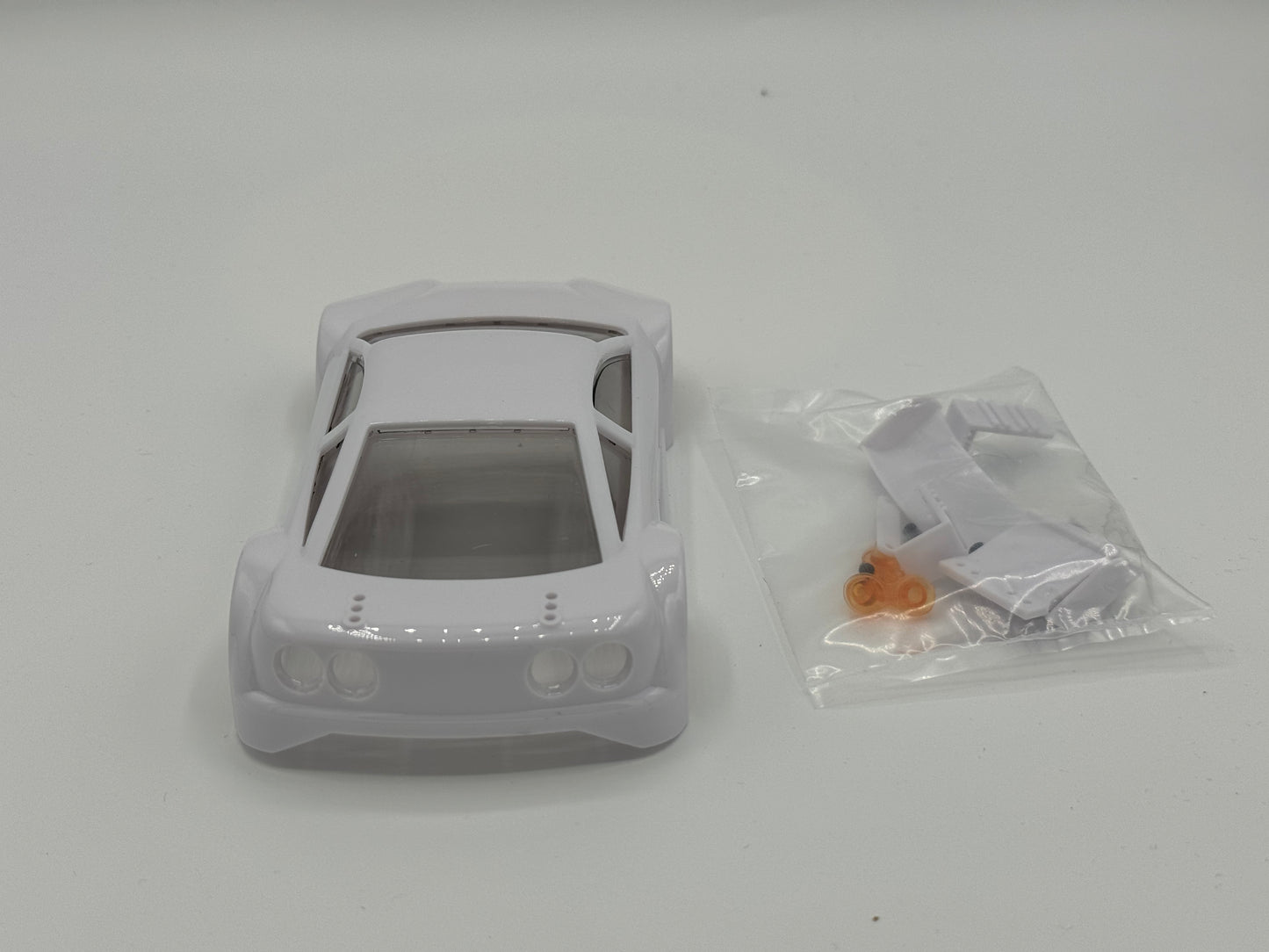 Jomurema GT01 body white JOM280354